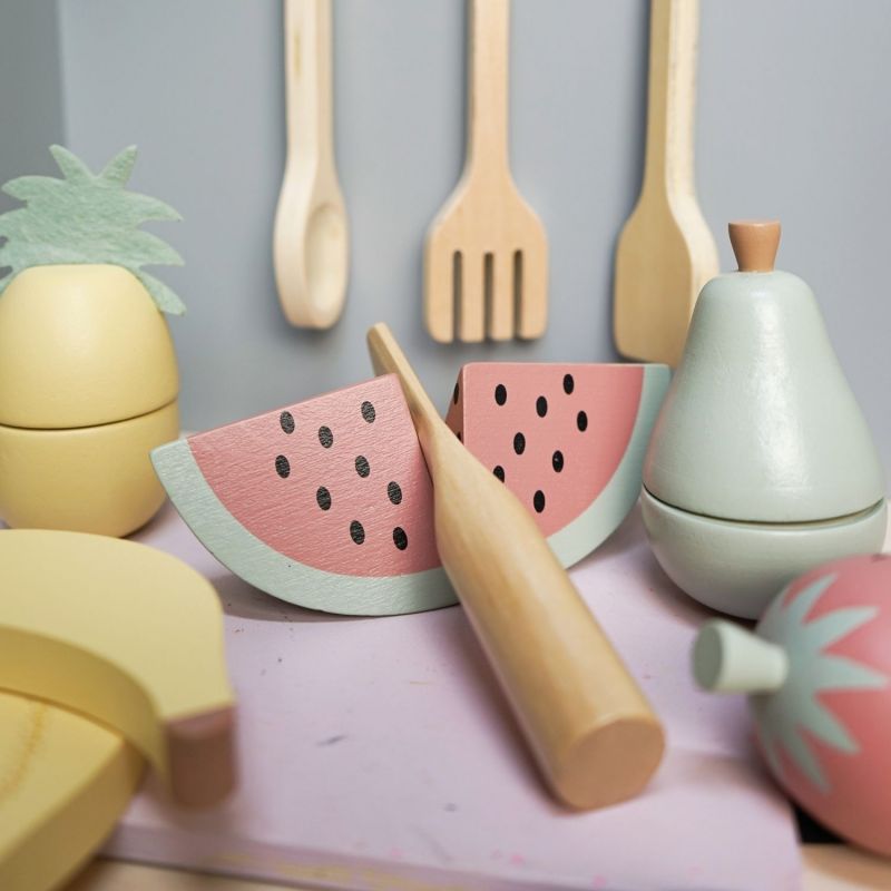 Fruits à couper en bois