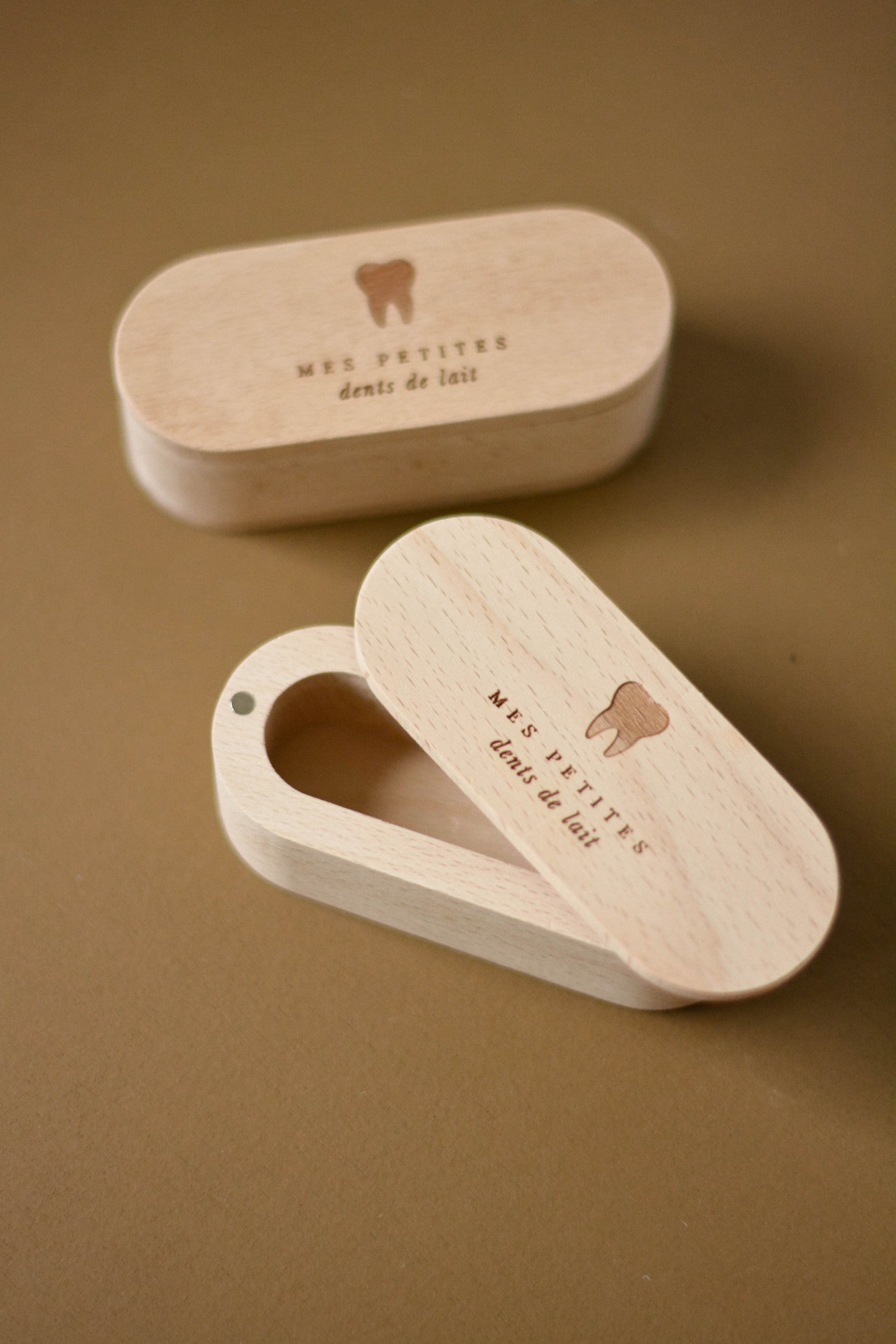 Boîte à dents de lait