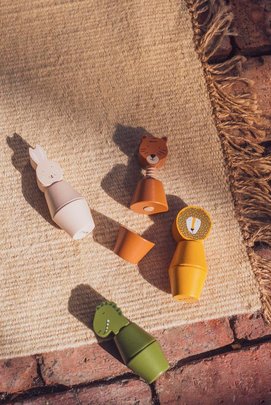 Animaux à vis en bois